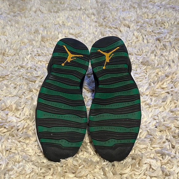 Air Jordan 10 ‘Seattle’ Men’s Sz 9.5 Wht/Blk/Kelly Green 310805-137 - Picture 5 of 7